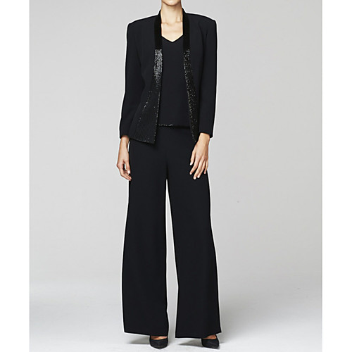

Pantsuit / Jumpsuit Mother of the Bride Dress Plus Size Elegant V Neck Floor Length Polyester Long Sleeve with Ruching 2021