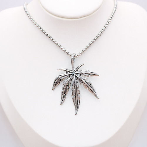 

Women's Men's Pendant Necklace Necklace Classic Leaf Dainty Unique Design Modern Punk Silver Plated Chrome Silver 70 cm Necklace Jewelry 1pc For Street Carnival Holiday Club Festival / Long Necklace