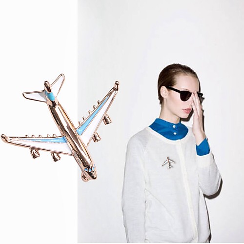 

Men's Women's Brooches Airplane Simple Brooch Jewelry Gold / Blue For Daily