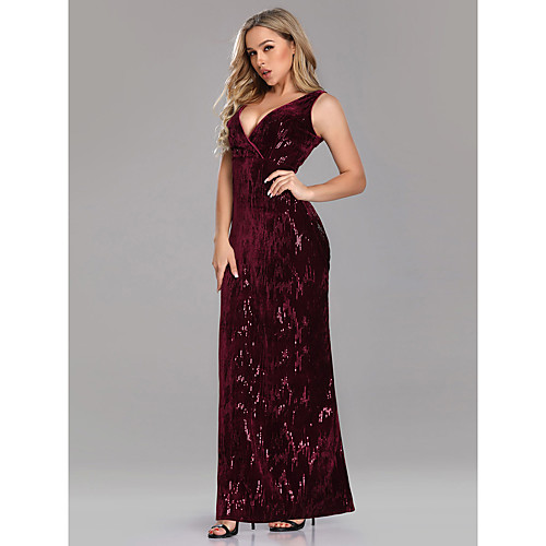 

Sheath / Column Open Back Formal Evening Dress Plunging Neck Sleeveless Floor Length Velvet with Sequin 2021