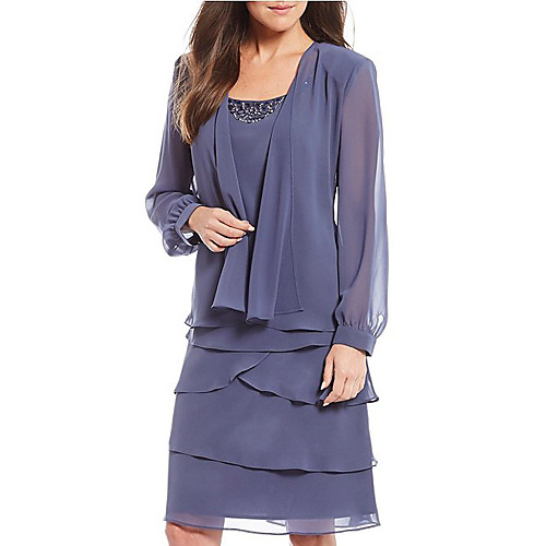

Two Piece Mother of the Bride Dress Plus Size Jewel Neck Knee Length Chiffon Long Sleeve with Beading Tier 2021