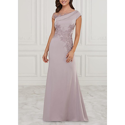 

Sheath / Column Mother of the Bride Dress Elegant & Luxurious Bateau Neck Sweep / Brush Train Satin Short Sleeve with Appliques 2021