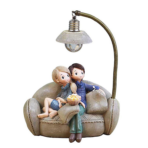 

Couple Character Ornaments With LED Light Staycation Resin Crafts for Home Garden Decor Creative Boys and Girls Night Lamp 1pc