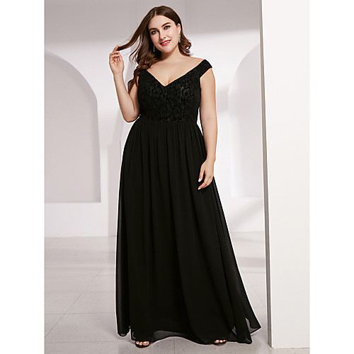 

A-Line Mother of the Bride Dress Plus Size Plunging Neck Floor Length Chiffon Short Sleeve with Lace 2021