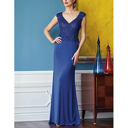 

Sheath / Column Mother of the Bride Dress Elegant Plunging Neck Floor Length Lace Satin Sleeveless with Lace 2021