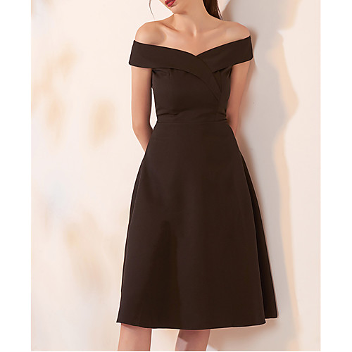 

A-Line Little Black Dress Homecoming Cocktail Party Dress Off Shoulder Short Sleeve Knee Length Spandex with Criss Cross 2021