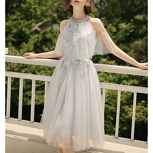 

A-Line Halter Neck Tea Length Tulle Bridesmaid Dress with Pleats