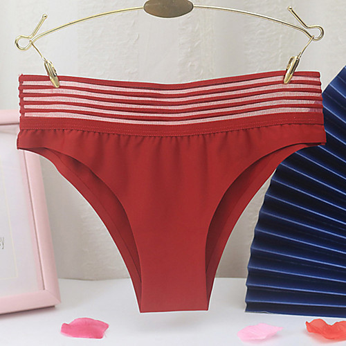 

Women's Normal Basic Brief Stretchy Mid Waist 1 PC Wine One-Size