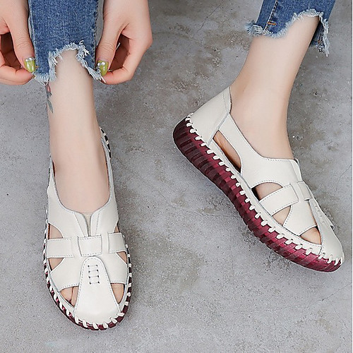 

Women's Sandals Flat Sandals Leather Sandals Summer Flat Heel Round Toe Daily Leather White / Black / Yellow