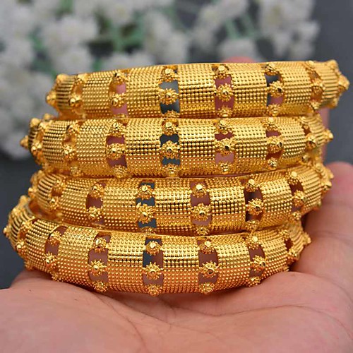 

4pcs Women's Cuff Bracelet Hollow Out Wedding Vintage Theme Luxury Classic Trendy Ethnic Africa 24K Gold Plated Bracelet Jewelry Gold For Christmas Wedding Gift Birthday Festival