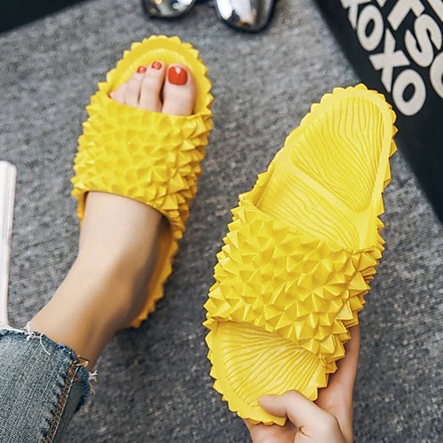 

Women's Slippers & Flip-Flops Summer Flat Heel Open Toe Daily PU Light Yellow / Yellow / Light Green