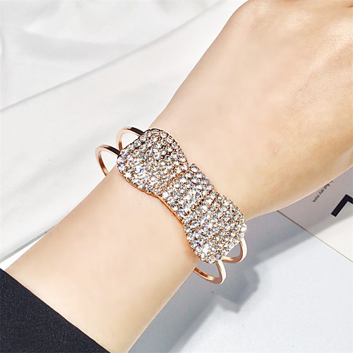 

Women's Bracelet Classic Wedding Birthday Vintage Theme European Trendy Casual / Sporty Ethnic French Alloy Bracelet Jewelry Gold / Silver For Date Festival