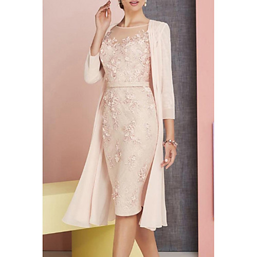 

Sheath / Column Mother of the Bride Dress Plus Size Elegant Vintage Bateau Neck Knee Length Chiffon Lace 3/4 Length Sleeve with Appliques 2021 / See Through