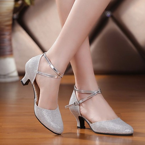 

Women's Latin Shoes Synthetics Heel Cuban Heel Dance Shoes Gold / Silver