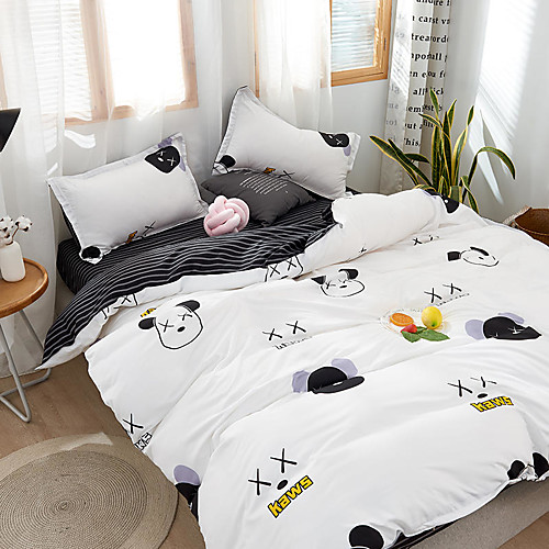 

Black White Bear Printed Black Duvet Cover Set, Ultra Soft and Easy Care, Bedding Queen Size Set, 4-Piece Duvet Cover Set