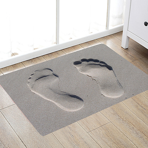 

Footprints On Grey Sand Modern Bath Mats Nonwoven / Memory Foam Novelty Bathroom