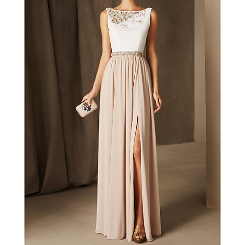 

A-Line Mother of the Bride Dress Elegant Jewel Neck Floor Length Chiffon Sleeveless with Pleats Beading Split Front 2021