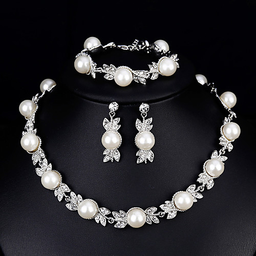 

Women's Jewelry Set Bridal Jewelry Sets 3D Flower Fashion Imitation Pearl Silver Plated Earrings Jewelry White For Christmas Wedding Party Evening Gift Formal 1 set