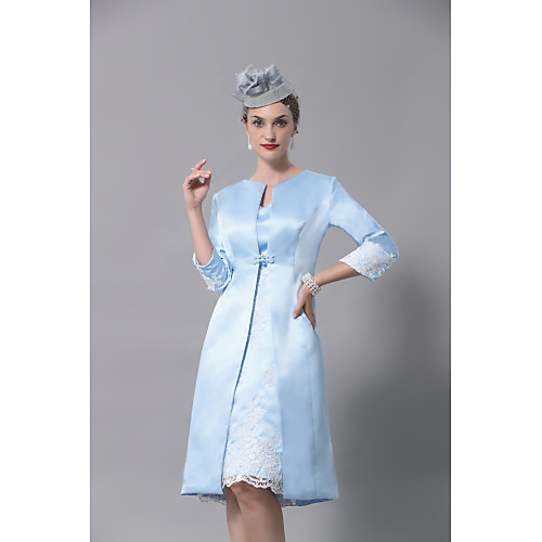

Sheath / Column Mother of the Bride Dress Plus Size Vintage V Neck Knee Length Polyester Sleeveless with Lace 2021