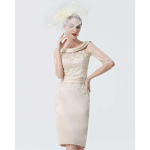 

Sheath / Column Mother of the Bride Dress Plus Size Elegant Scoop Neck Knee Length Satin Short Sleeve with Appliques 2021