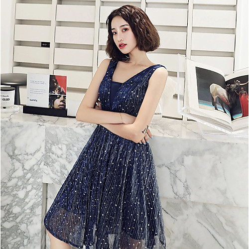 

A-Line Sparkle Elegant Homecoming Cocktail Party Dress Scoop Neck Sleeveless Knee Length Chiffon with Sequin 2021