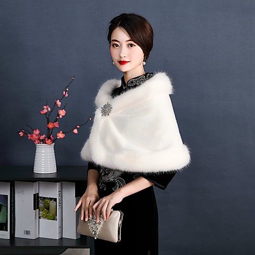 

Sleeveless Capes Faux Fur Wedding Shawl & Wrap With Fur