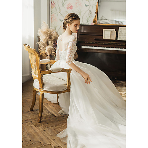 

A-Line Wedding Dresses Jewel Neck Chapel Train Lace Tulle Half Sleeve Country with Appliques 2021