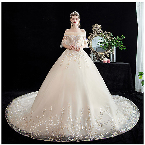 

Princess Ball Gown Wedding Dresses Off Shoulder Chapel Train Lace Tulle Short Sleeve Formal Luxurious with Appliques 2021