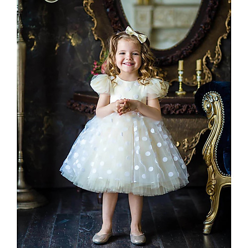

Princess Knee Length Flower Girl Dresses Party Tulle Short Sleeve Jewel Neck with Appliques