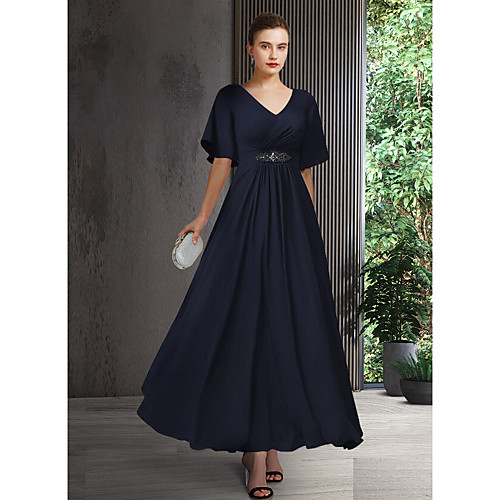 

A-Line Mother of the Bride Dress Elegant V Neck Ankle Length Chiffon Half Sleeve with Pleats Crystal Brooch 2021