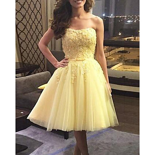 

A-Line Flirty Elegant Homecoming Cocktail Party Dress Strapless Sleeveless Knee Length Tulle with Pleats 2021