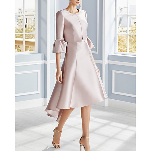 

A-Line Mother of the Bride Dress Elegant Jewel Neck Knee Length Satin Short Sleeve with Sash / Ribbon 2021