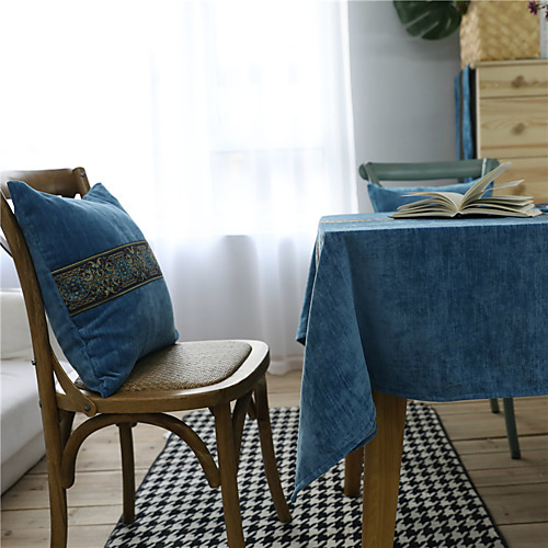 

Table Cloth polyester fibre Dust-Proof European Style Embroidered Tabel cover Table decorations for Daily Wear rectangule 9090 cm Blue wide lace flannel 1 pcs