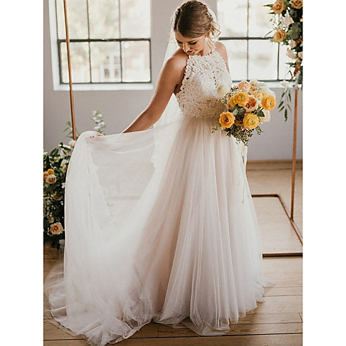 

Sheath / Column Wedding Dresses Halter Neck Court Train Lace Tulle Sleeveless Romantic Beach Sexy with Pleats Appliques 2021