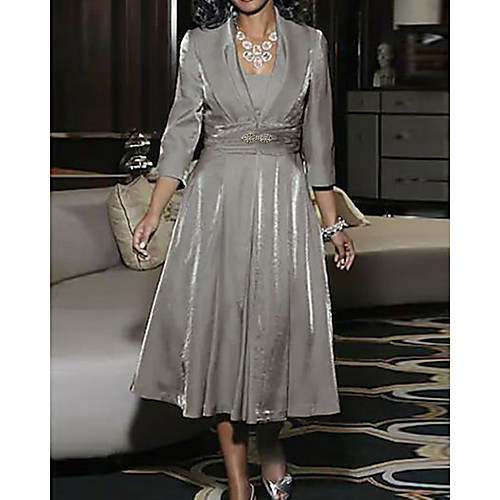 

A-Line Mother of the Bride Dress Plus Size Elegant Vintage Square Neck Tea Length Polyester 3/4 Length Sleeve with Ruching 2021