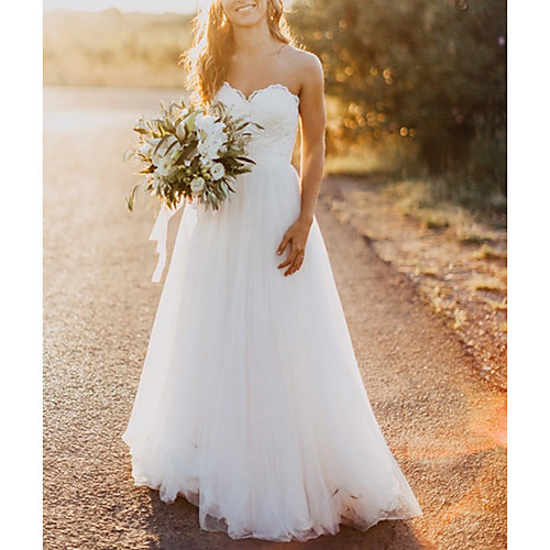 

A-Line Wedding Dresses Strapless Sweep / Brush Train Lace Tulle Sleeveless Romantic Beach with Appliques 2021