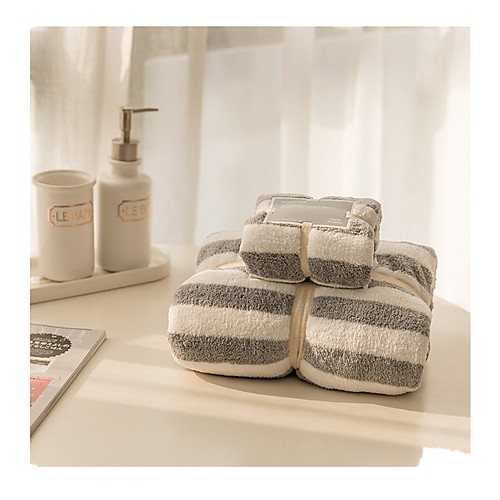 

Superior Quality Bath Towel, Fashion Polyester / Cotton Blend Bathroom 1 pcs