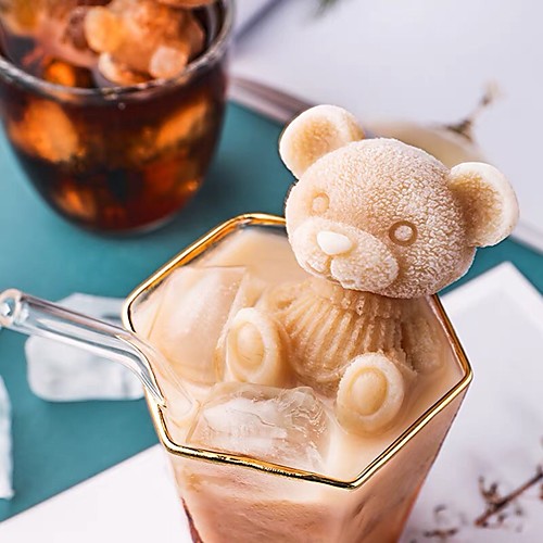 

Bear Shape Ice Cube Trays Cute Vividly Solid Color Ice Cube Tray with Lid Food Mold for Ice Cream Chocolate