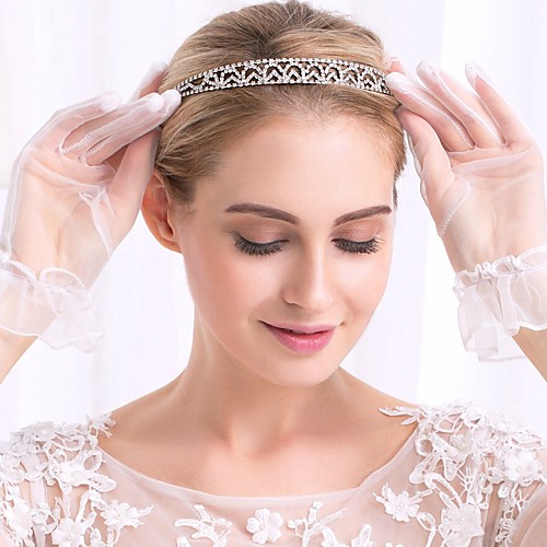 

Wedding Bridal Alloy Headpiece with Crystal 1 Piece Wedding / Special Occasion Headpiece