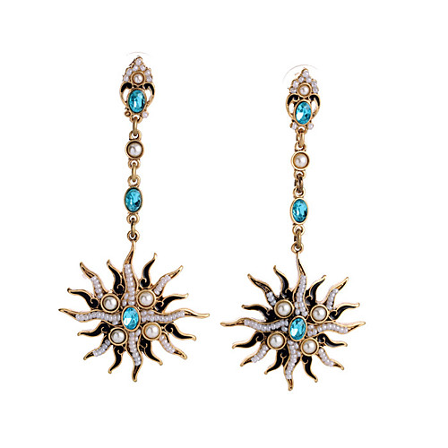 

Women's Hoop Earrings Geometrical Flower Shape Stylish Trendy Earrings Jewelry Gold For Party Wedding 1 Pair