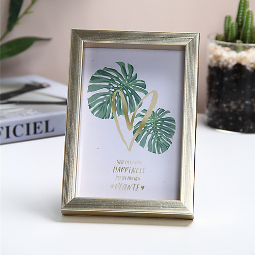

1 Piece Of 6-inch Gold Color Photo Frame Decoration