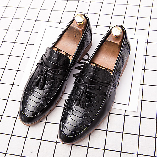 

2020 british style men's casual small leather shoes, retro korean style sharp hair stylist trendy shoes, business formal men's shoes