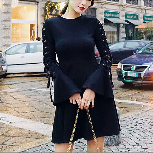 

A-Line Little Black Dress Vintage Homecoming Cocktail Party Dress Jewel Neck Long Sleeve Short / Mini Spandex with Sleek 2021