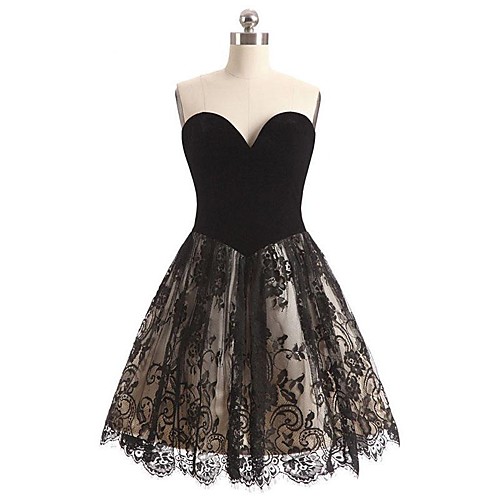 

A-Line Little Black Dress Flirty Homecoming Prom Dress Sweetheart Neckline Sleeveless Short / Mini Lace with Lace Insert 2021