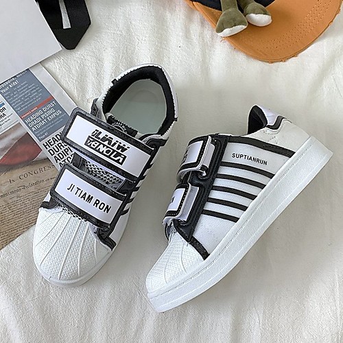 

Women's Sneakers Flat Heel Round Toe PU Black