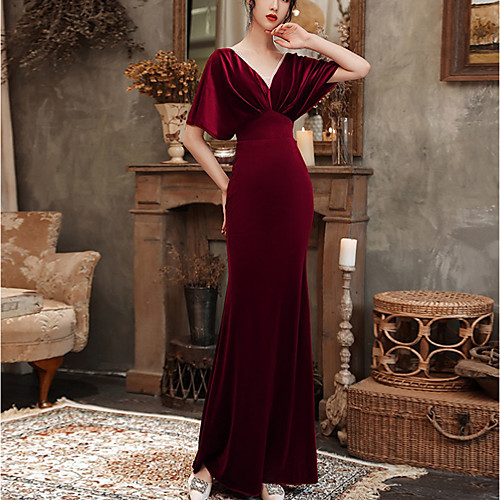 

Mermaid / Trumpet Beautiful Back Vintage Wedding Guest Formal Evening Dress V Neck Half Sleeve Floor Length Velvet with Beading 2021
