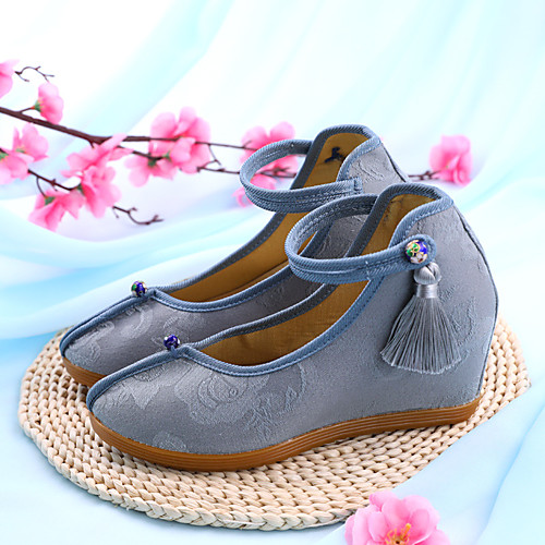 

Women's Sneakers Pointed Toe Chinoiserie Canvas Floral Beige Light Blue