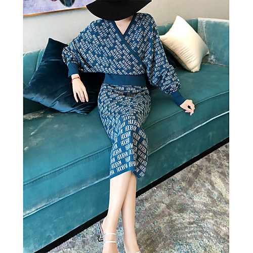 

Women's Elegant Print Letter Pullover Sweater Sweater Co-ords Cotton Long Sleeve Loose Sweater Cardigans V Neck Fall Winter Blue Blushing Pink Light Brown / Holiday