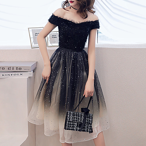

A-Line Glittering Gradient Party Wear Cocktail Party Dress Off Shoulder Short Sleeve Knee Length Tulle with Sequin 2021