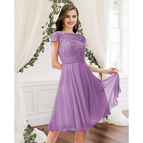 

A-Line Jewel Neck Knee Length Chiffon / Lace Bridesmaid Dress with Pleats